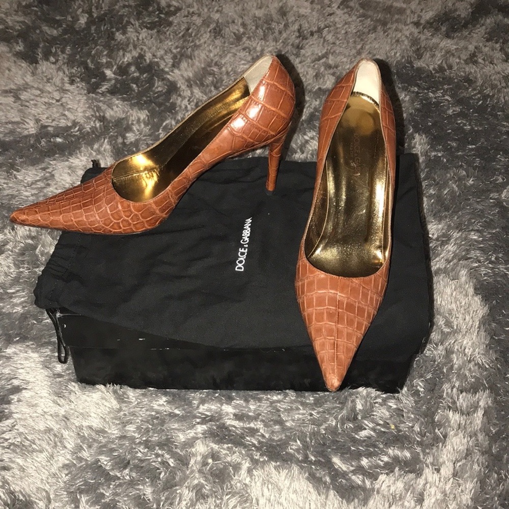 New Dolce & Gabbana Saddle Reptile heels - Sz 8/38